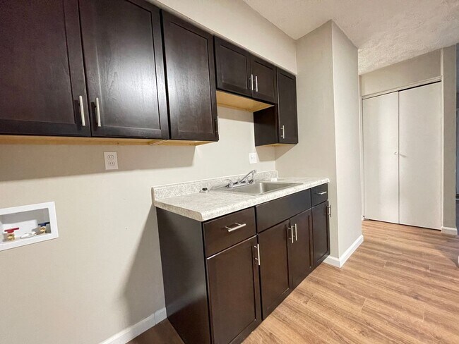 Foto del edificio - Farnam Home: Single Family, 3 Bedroom, Rea...