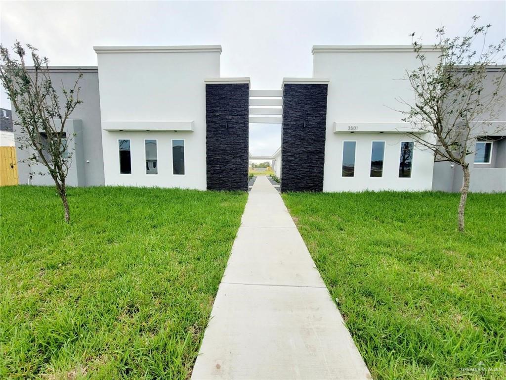 Primary Photo - 3501 Fuerte Ave