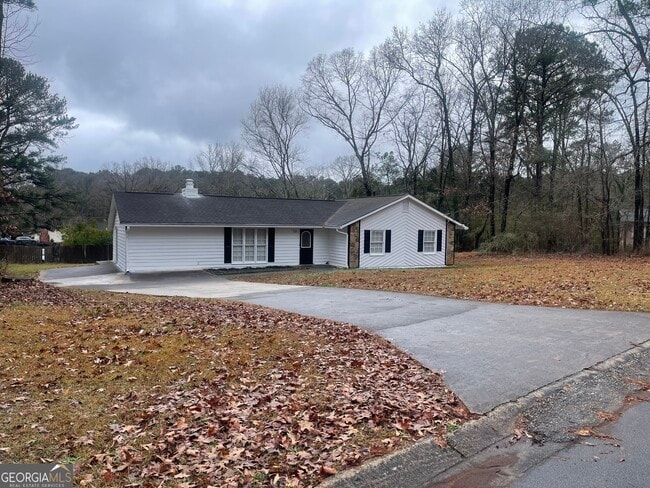 Building Photo - 1233 Woodland Ct SE