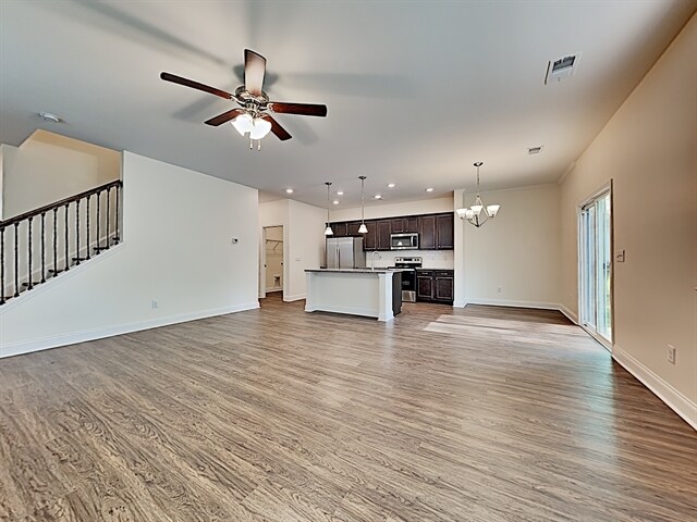 Building Photo - 129 Sweetgum Drive