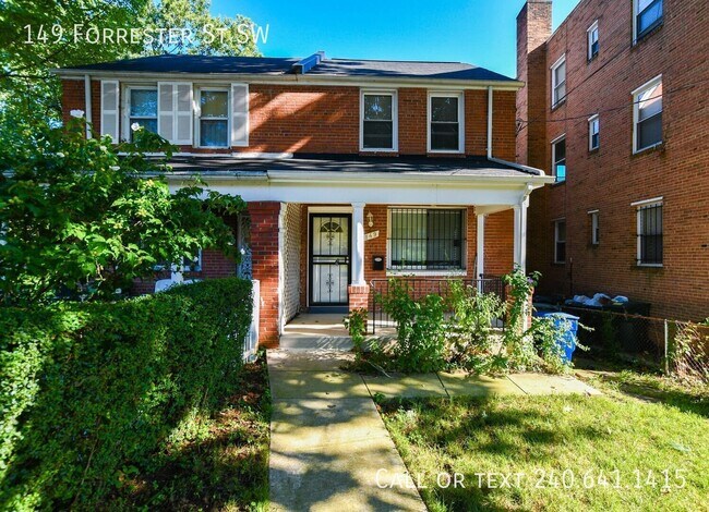 Foto del edificio - 149 Forrester St SW