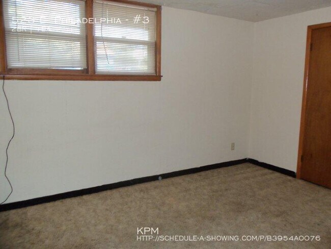 Building Photo - 523 E Philadelphia St