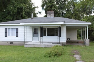 Building Photo - 1119 H St