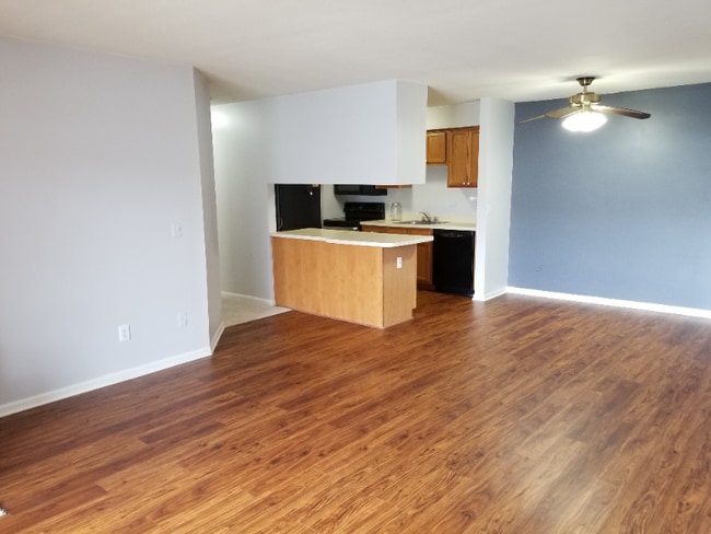 Building Photo - 2482 Eagles Cir