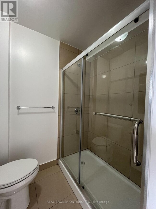 Building Photo - 395A Donlands Ave