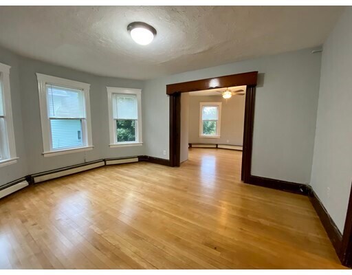 Building Photo - 72 Everard St