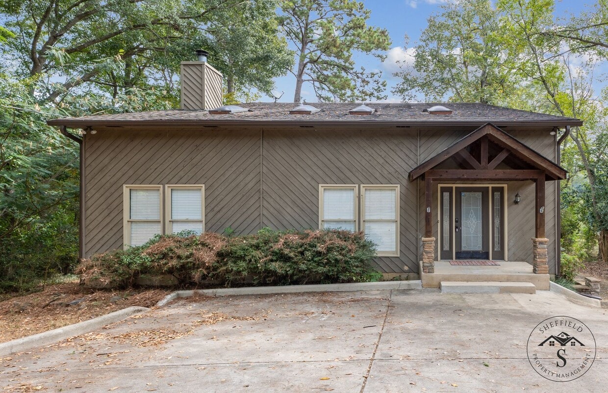 Primary Photo - Gorgeous Rental Ready Today!!