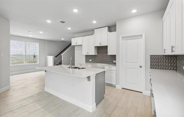 Building Photo - 3106 Cordelia Dr