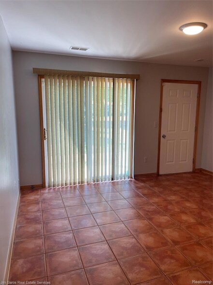 Foto del edificio - 24002 Wedgewood Cir