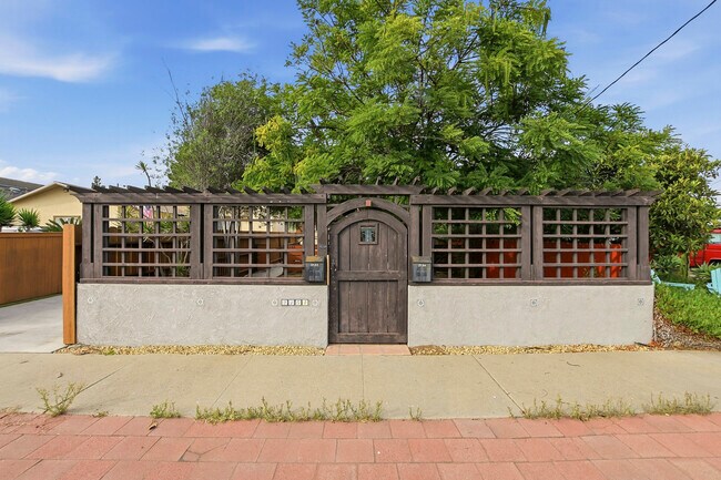 Foto del edificio - 2154 Oliver Ave