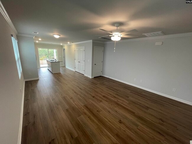 Foto del edificio - 269 Bangalore Wy