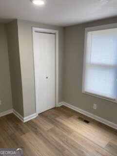 Foto del edificio - 3024 Churchill St