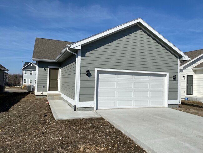 Building Photo - 5544 S Prairie View Dr
