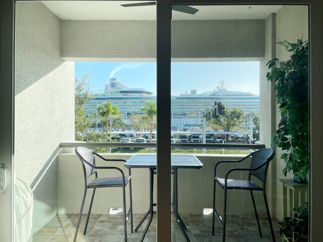 Foto del edificio - 1002 Channelside Dr