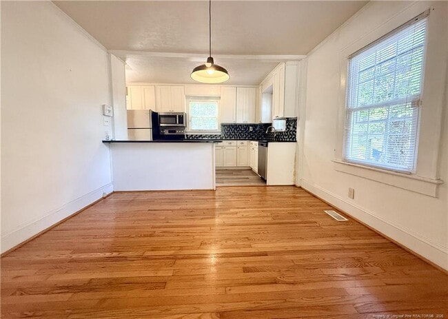 Building Photo - 611 Greenland Dr