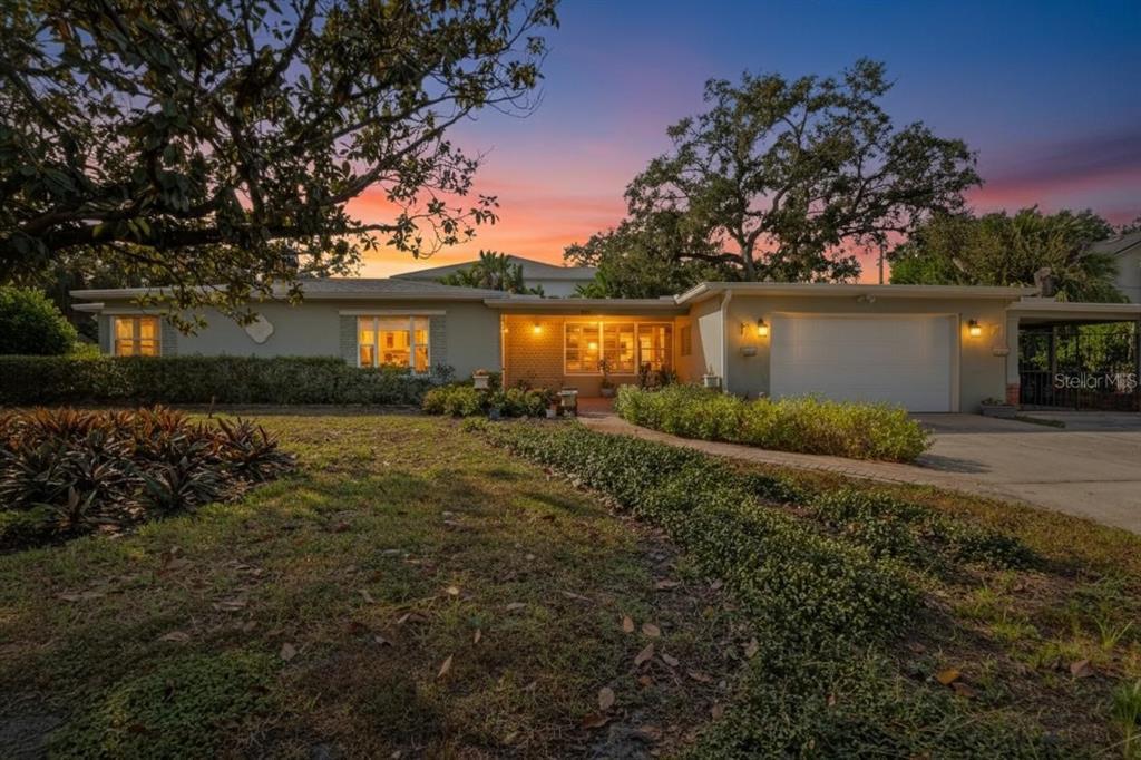 Foto principal - 3107 S Emerson St