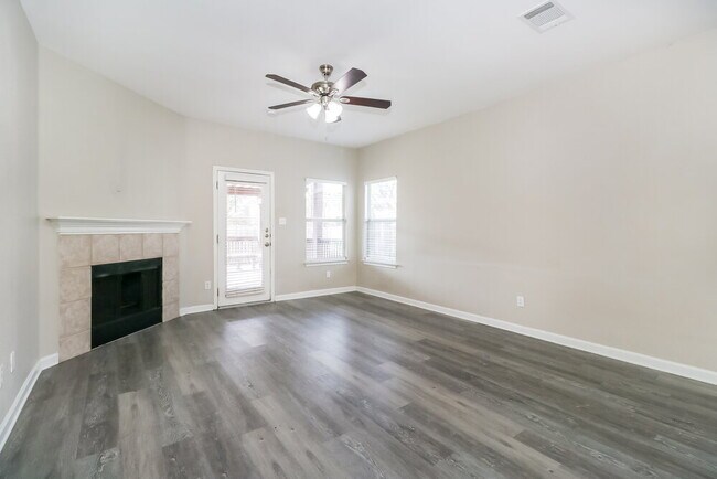 Foto del edificio - 11607 Morgan's Point St