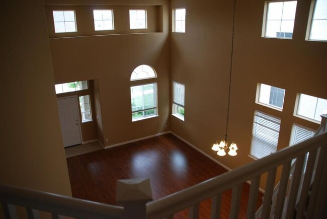 Building Photo - 3260 San Salvador St