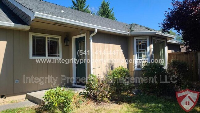 Building Photo - 121 Wagon Wheel Dr