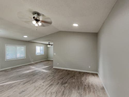 Foto del edificio - 5717 W 17th St