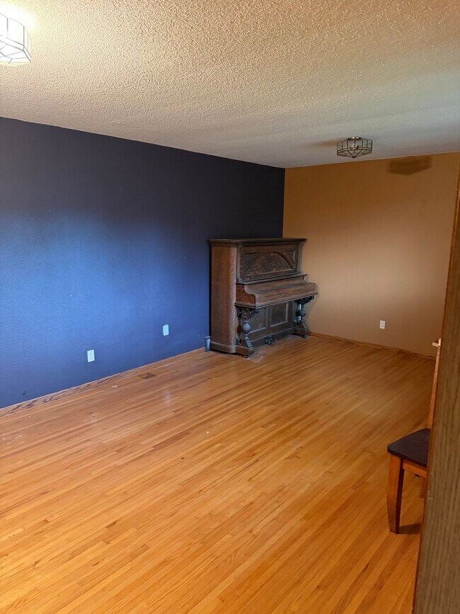 Foto del edificio - 713-713 13th Ave