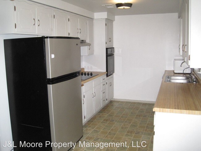 Building Photo - 3 br, 1 bath House - 209 Corcoran Ln