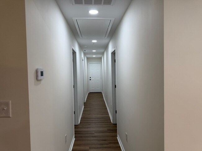 Foto del edificio - 3 Bed House