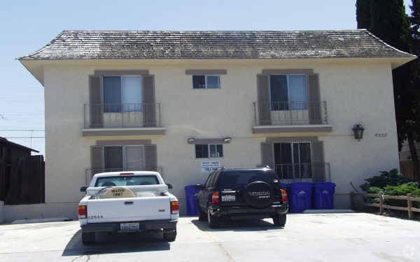Building Photo - 4557 Bancroft St