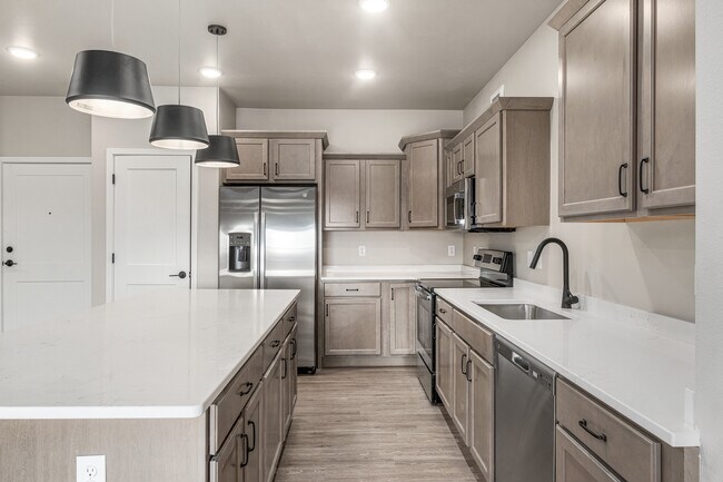 3 hab Island - Farmstead Apartments