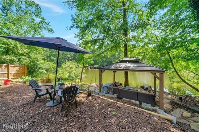 Building Photo - 5 br, 3 bath House - 1318 Chandler Court Nw