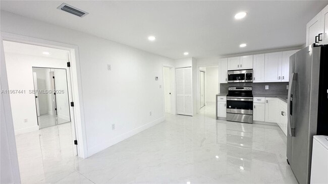 Foto del edificio - 1304 NW 43rd St