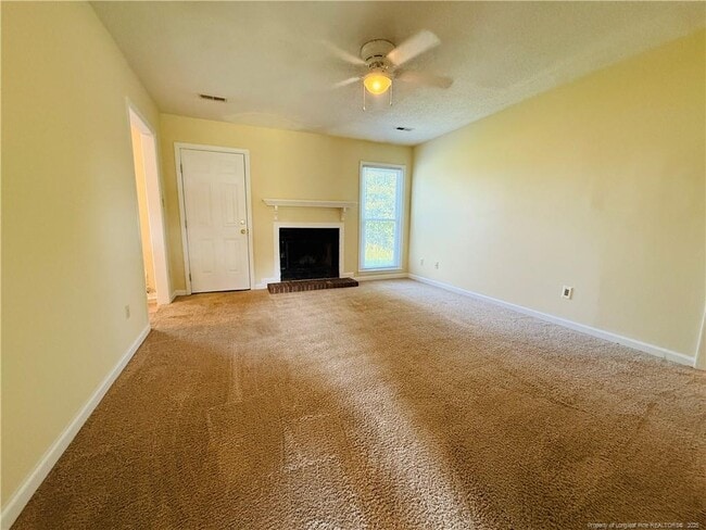Building Photo - 3344 Chantilly Ln