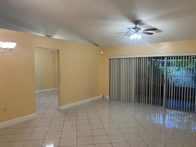 Foto del edificio - 520 NW 206th Ave
