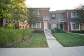 Primary Photo - 2530 Hackberry St