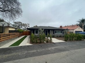 Building Photo - 1252 Cramer Cir