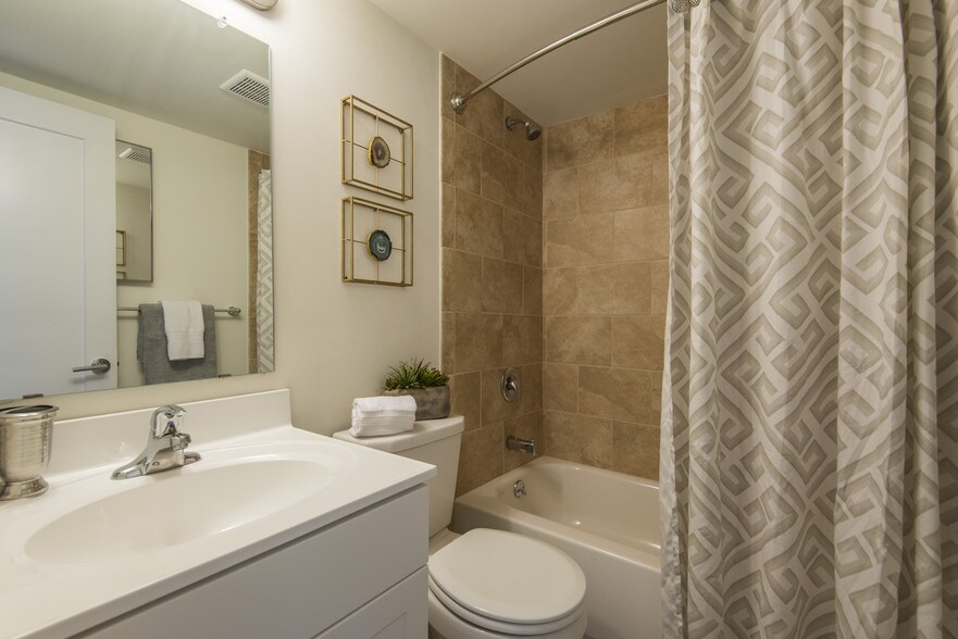 Bathroom Fixtures King Of Prussia Pa gulph mills village apartments rentals - king of prussia, pa Bathroom Fixtures King Of Prussia Pa gulph mills village apartments rentals - king of prussia, pa