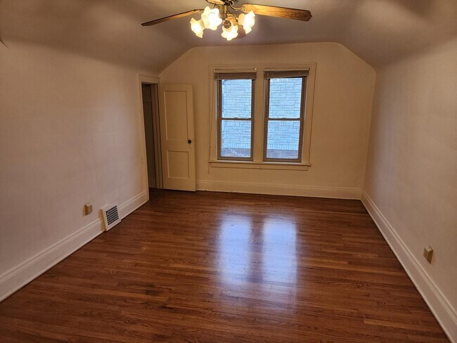 Foto del edificio - 6815 26th Ave