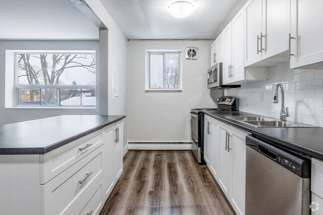 Interior Photo - 364 Grey Street