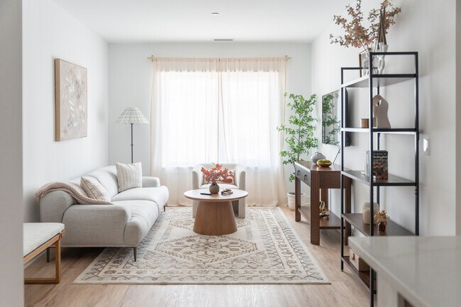 1 habitación, 1 baño - Sala de estar - Lafayette Stamford