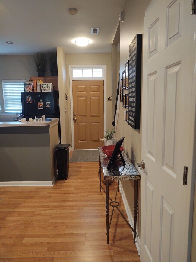 Photo - Beautifully maintained, move in ready Town... Townhome