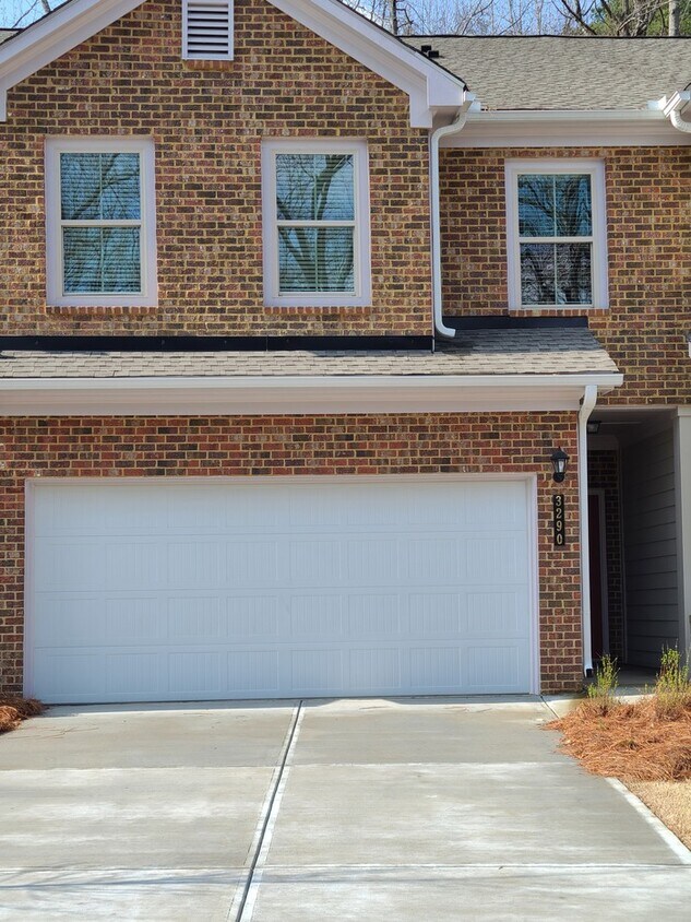 TOWNHOME FOR RENT!! Townhome Rentals in Buford GA
