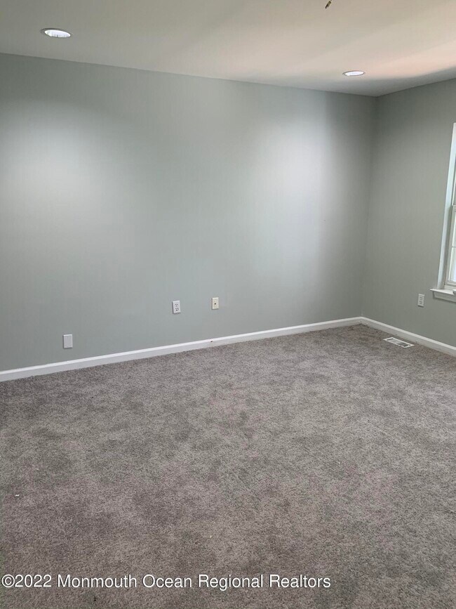 Foto del edificio - 39 Alpine Rd