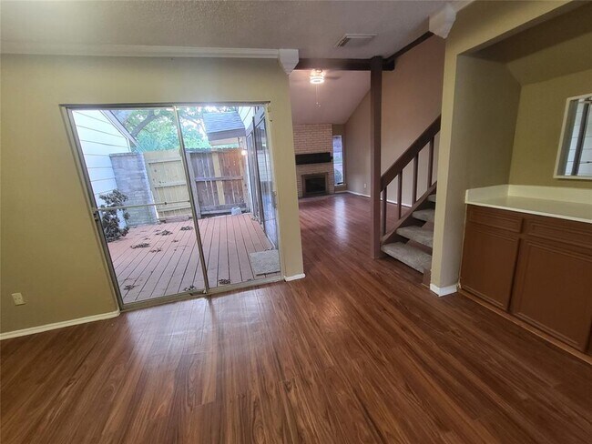 Foto del edificio - 7140 S Dairy Ashford Rd