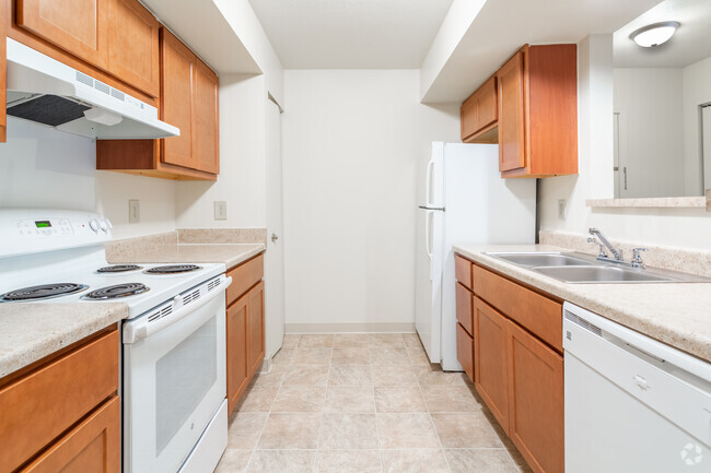 1BR,1BA,709SF - The Discovery - The Retreat Apartment Homes