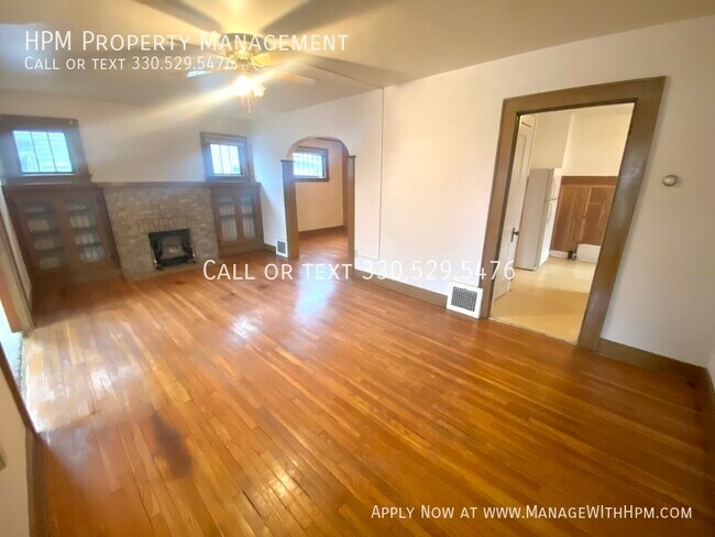 Foto del edificio - 2109 Woodland Ave NW