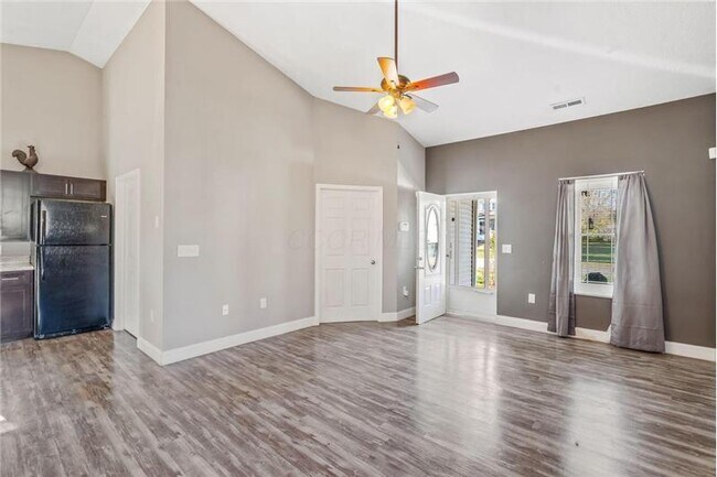 Foto del edificio - 110 Pasadena Ave