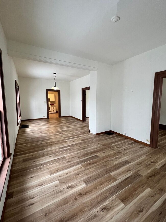 Foto del edificio - Spacious 2-Bedroom, 1-Bath Single Family House