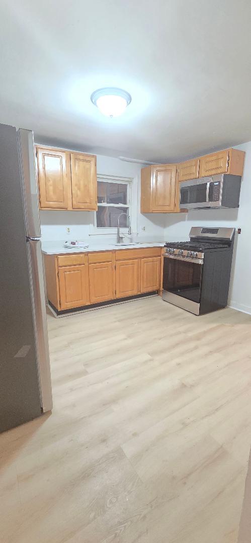 Building Photo - 19 Glen St