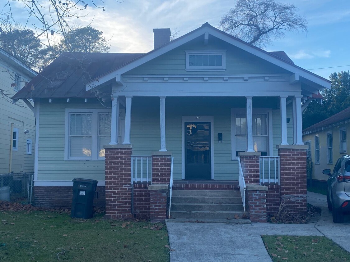 Foto principal - 925 Holden St