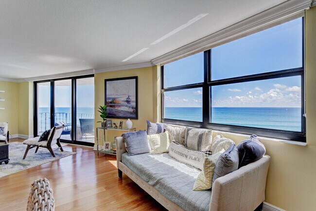 Foto del edificio - 5420 N Ocean Dr